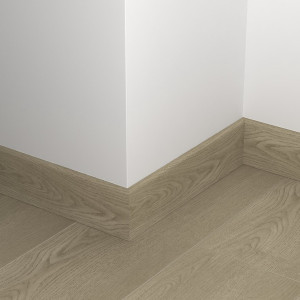 Кварцевый плинтус SPC Alpine Floor Grand Sequoia 11-18 Шварцевальд 11х80 мм (пог. м)