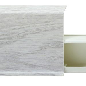 Плинтус пластиковый Winart Tera 708 дуб Монтана 24х72 мм (пог. м)