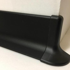 Алюминиевый плинтус самоклеющийся Effector Q63.005 Чёрный 16.8х40х2700 мм (пог. м)