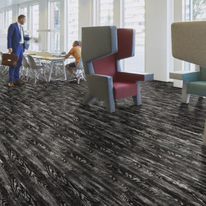 Кварцвиниловая плитка ПВХ Forbo Professional 2,2 mm 4031 Планка Black Reclaimed Wood