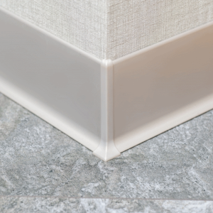 Алюминиевый плинтус Diele ПЛ60 Серебро люкс 11.2х58.5х2500 мм (пог. м)