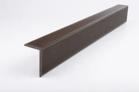 Уголок торцевой из МПК EcoDecking Шоколад 40х60х3000 мм