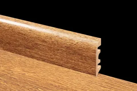 Плинтус Floorway Prestige EUR-814 15х58 мм (пог. м)