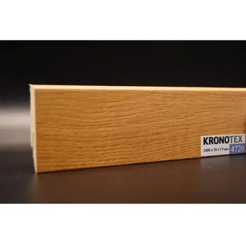 Плинтус Kronotex D4720 Кастанеа 19x58 мм (пог. м)