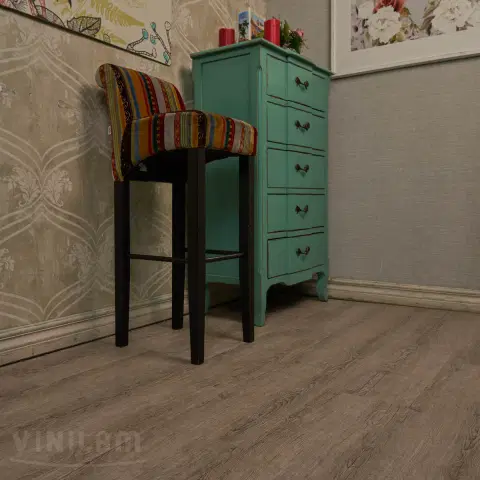 Ламинат SPC Vinilam Ceramo 5.5 мм 10128 Дуб Шале - миниатюра 7