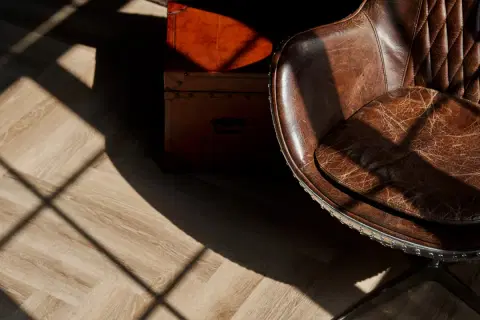 Ламинат SPC Vinilam Parquet Click IS11166 Паркет классический - миниатюра 5